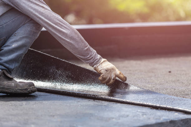 Professional Vapor Barrier Installation technician working in Plainfield, OH